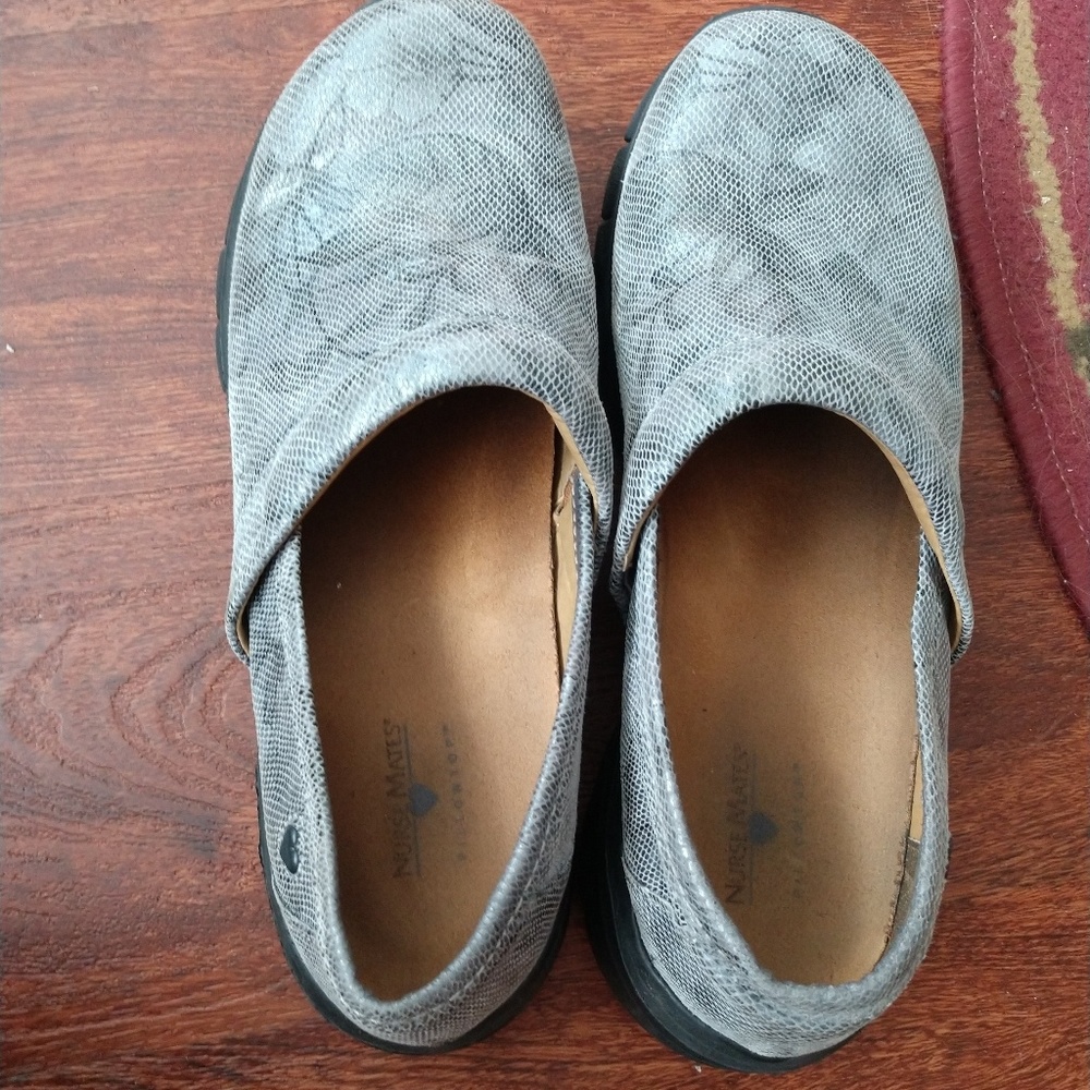Nurse mate shoes